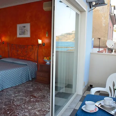 Costa Azzurra Giardini-Naxos