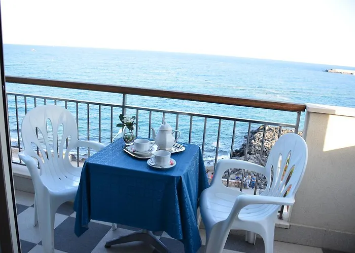 Costa Azzurra Giardini Naxos